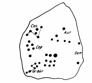 Созвездия на камнях по М. Мюллеру (1939): Кассиопея (Cas), Цефей (Cep), Большая медведица, Возничий (Aur) и Близнецы (Gem). Созвездия на камнях по М. Мюллеру (1939): Кассиопея (Cas), Цефей (Cep), Большая медведица, Возничий (Aur) и Близнецы (Gem).