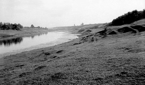 Днепр возле урочища Дубки. Снимок сделан автором в начале 1970-х г.