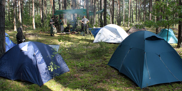 Полевой лагерь исследователей из Беларуси.