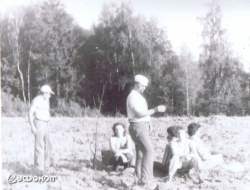 Работа операторов биолокации на месте посадки НЛО, 1987 год.