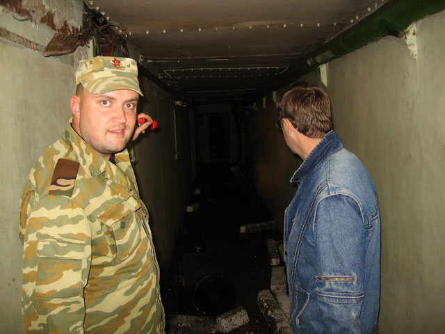 При «Уфокоме» действует также группа «Диггеры Бреста». На фото: обследование одного из бункеров в Брестском районе. 