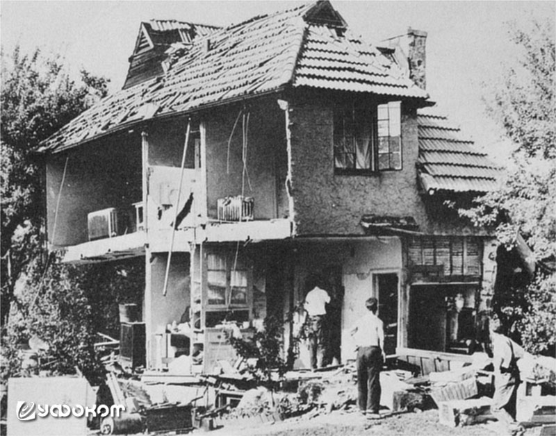 Разрушения, вызванные молнией 21 июля 1936 г. в Уайт Плейнс. Разрушения, вызванные молнией 21 июля 1936 г. в Уайт Плейнс.