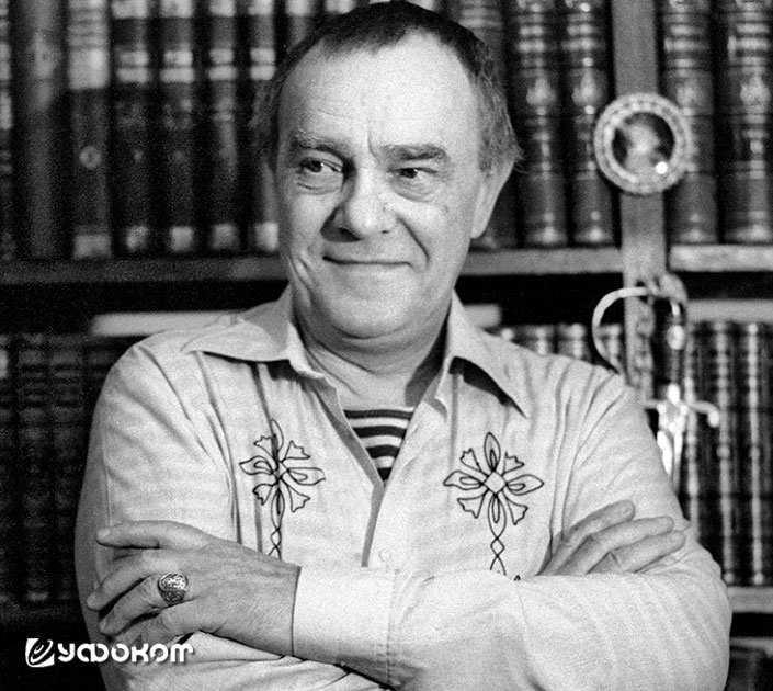 Писатель Валентин Саввич Пикуль (1928–1990). Писатель Валентин Саввич Пикуль (1928–1990).