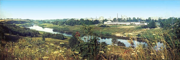 Панорама Днепра и восточная окраина Орши, снятая с верхней точки урочища Купа. Снимок 1980-х г.