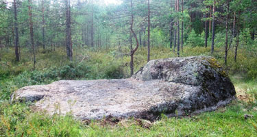 То ли камень, то ли дом – несколько сюжетов преданий балтов и славян, связанных с объектами ландшафта