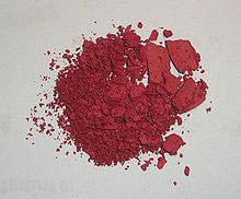 Ярко-красный осадок – результат взаимодействия диметилглиоксима с ионами никеля. Фото: ufo.lv