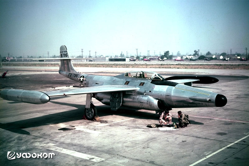 Реактивный истребитель-перехватчик F-89C Scorpion, на таком же самолете Монкла и Уилсон летали в день инцидента. Реактивный истребитель-перехватчик F-89C Scorpion, на таком же самолете Монкла и Уилсон летали в день инцидента.