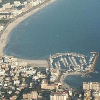 Испанский берег. Фото с сайта http://tui.ru