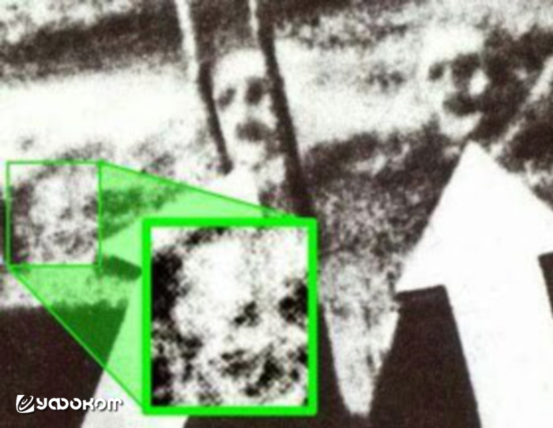 Рис. 9. Игра света, тени и нашего воображения может порождать "черепа" в любых пятнах. Психологи называют этот эффект парейдолией. Рис. 9. Игра света, тени и нашего воображения может порождать "черепа" в любых пятнах. Психологи называют этот эффект парейдолией.
