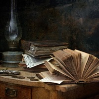 Антиквариат: как продать старинные книги и другую древнюю утварь? 