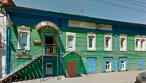Рис. 2.12. Внешний вид «беспокойной» гостиницы в Иркутске. Рис. 2.12. Внешний вид «беспокойной» гостиницы в Иркутске.