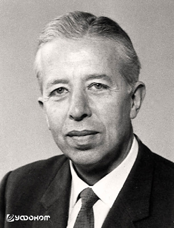 Георг Хюген в 1962 году. Георг Хюген в 1962 году.