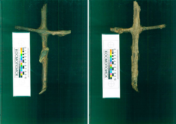 Крест, обнаруженный в Нижегородской области (сканированное изображение).