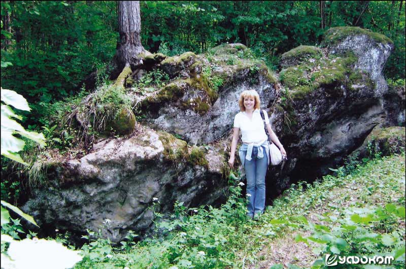 Змеев камень у д. Гоголевка Чашникского р-на Витебской обл. Фото И. Е. Климкович.